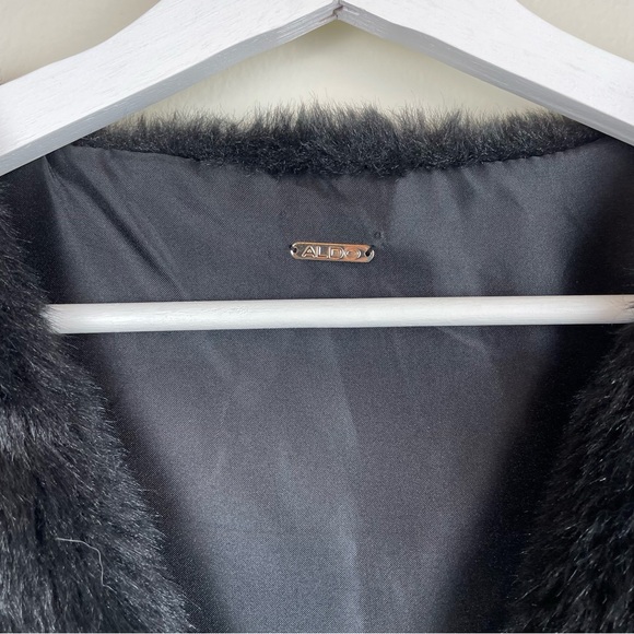 Aldo Faux Fur Vest Size Medium - Picture 2 of 7